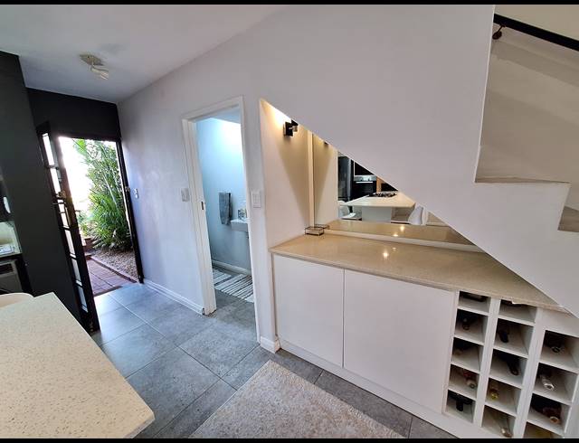 3 BEDROOM TOWNHOUSE TO LET IN DURBAN NORTH
